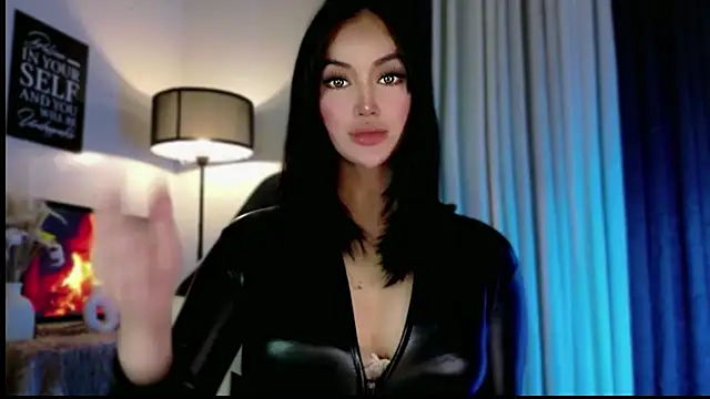 Snapshot of anna_lala7 chatting on October 22, 6:18 pm anna lala7 online show from October 22, 6:18 pm