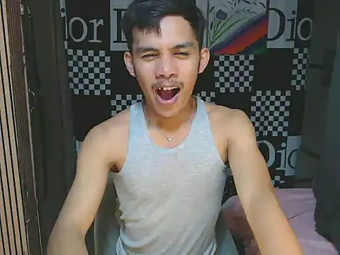 urhot chany online show from February 20, 5:57 pm