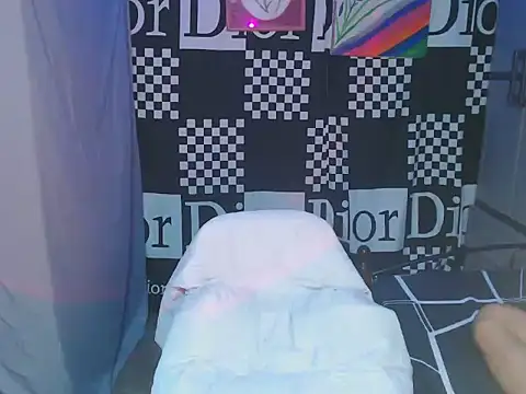 urhot chany online show from February 24, 7:56 pm