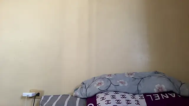 Snapshot of CassieXMarga chatting on November 1, 12:23 am CassieXMarga online show from November 1, 12:23 am