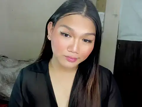 Snapshot of Lou_heart chatting on September 17, 12:07 pm Lou heart online show from September 17, 12:07 pm