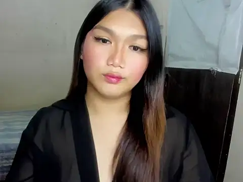 Snapshot of Lou_heart chatting on October 11, 6:50 pm Lou heart online show from October 11, 6:50 pm