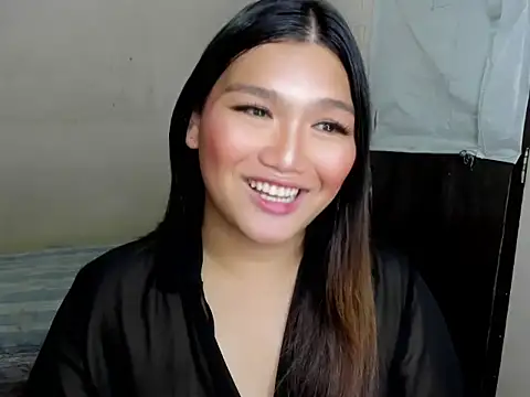 Snapshot of Lou_heart chatting on October 25, 5:59 am Lou heart online show from October 25, 5:59 am