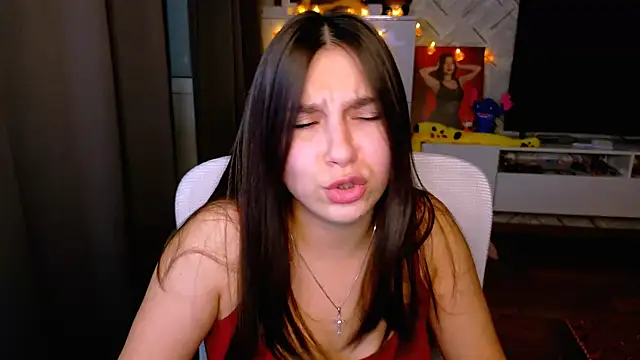 Snapshot of Arianna_Grend chatting on October 27, 2:43 pm Arianna Grend online show from October 27, 2:43 pm