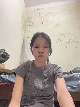 Snapshot of meomeo2k6 chatting on October 11, 1:53 pm meomeo2k6 online show from October 11, 1:53 pm