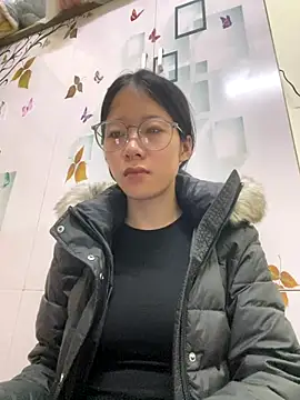 Snapshot of meomeo2k6 chatting on November 5, 1:44 pm meomeo2k6 online show from November 5, 1:44 pm