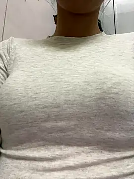 Snapshot of meomeo2k6 chatting on November 24, 3:34 pm meomeo2k6 online show from November 24, 3:34 pm