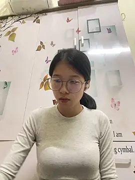 Snapshot of meomeo2k6 chatting on December 3, 6:54 am meomeo2k6 online show from December 3, 6:54 am