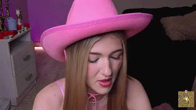 BeatrixGummer online show from October 23, 8:29 pm