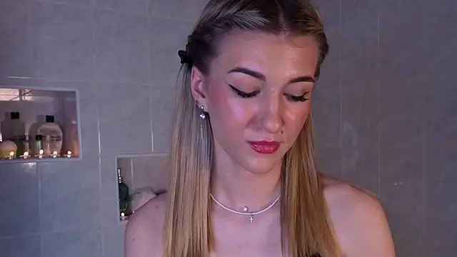 BeatrixGummer online show from October 27, 8:24 pm