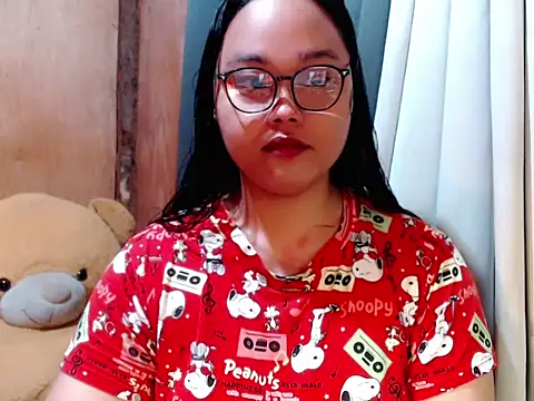  Lylia online show from February 2, 11:58 pm