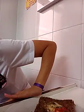 aphrodite sexy online show from December 4, 6:16 pm