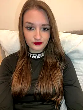 AdelinaEmber online show from October 8, 1:09 pm