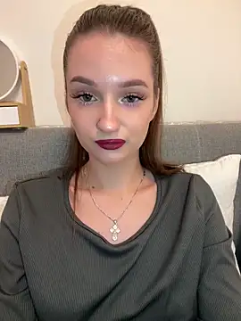 AdelinaEmber online show from October 28, 9:57 am