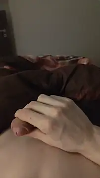 Snapshot of justhubert chatting on December 1, 4:01 pm justhubert online show from December 1, 4:01 pm