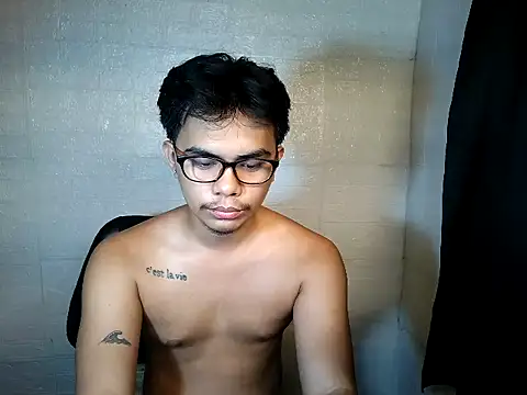 davaomilker online show from March 1, 5:15 pm