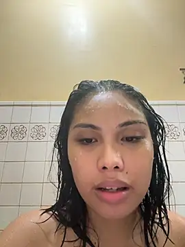 Snapshot of Griselda_beatriz3 chatting on November 22, 9:08 am Griselda beatriz3 online show from November 22, 9:08 am