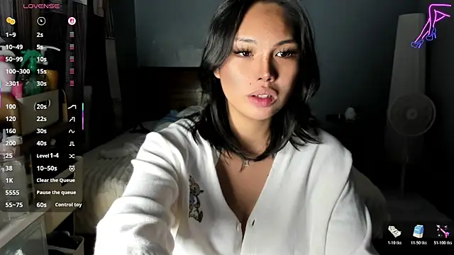 Snapshot of Griselda_beatriz3 chatting on November 24, 8:03 am Griselda beatriz3 online show from November 24, 8:03 am