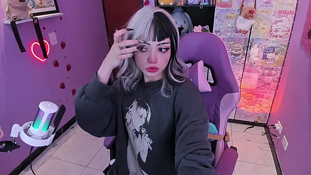 Vero Osb  online show from October 2, 11:34 pm