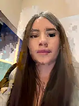 Isabella21  online show from April 17, 1:52 am