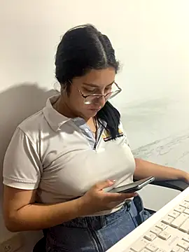 Velma star online show from September 18, 11:34 am