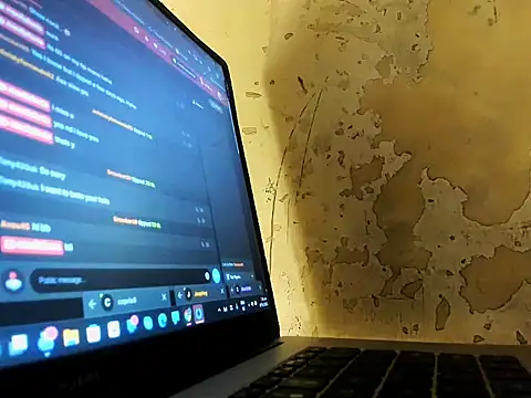 Snapshot of manilafoxts chatting on November 10, 11:42 am manilafoxts online show from November 10, 11:42 am