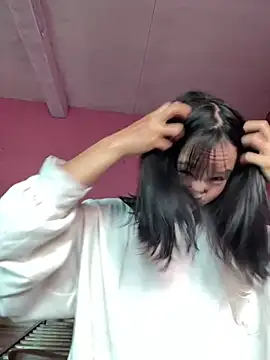 Snapshot of Daisy018 chatting on September 12, 1:06 am Daisy018 online show from September 12, 1:06 am