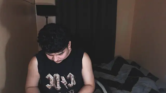 Prince Killian online show from October 13, 1:33 pm