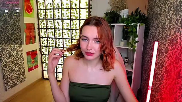 Snapshot of Elis_Cherry chatting on October 14, 1:50 am Elis Cherry online show from October 14, 1:50 am