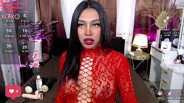 Snapshot of VillarealCasey chatting on December 19, 5:53 pm VillarealCasey online show from December 19, 5:53 pm