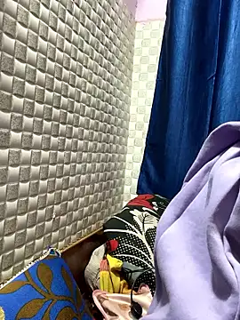 Hot Jaanvi  online show from January 13, 6:51 am