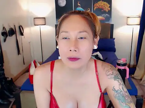 Allysonevanns online show from January 15, 2:05 am