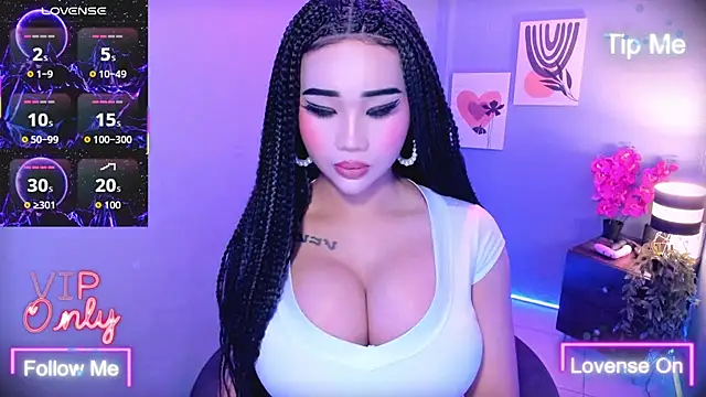 TriciaCumLoader online show from January 15, 6:29 am