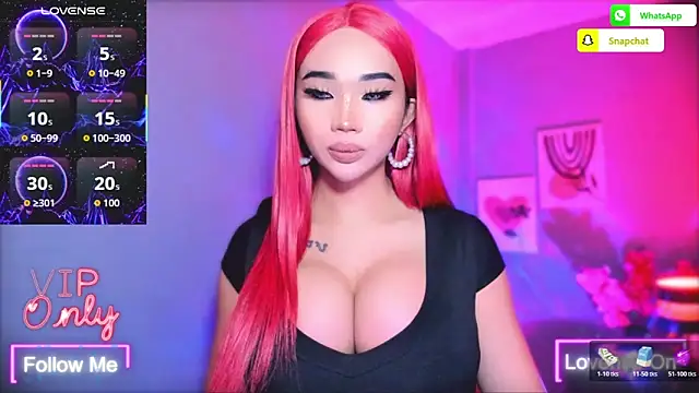 TriciaCumLoader online show from February 12, 9:15 am