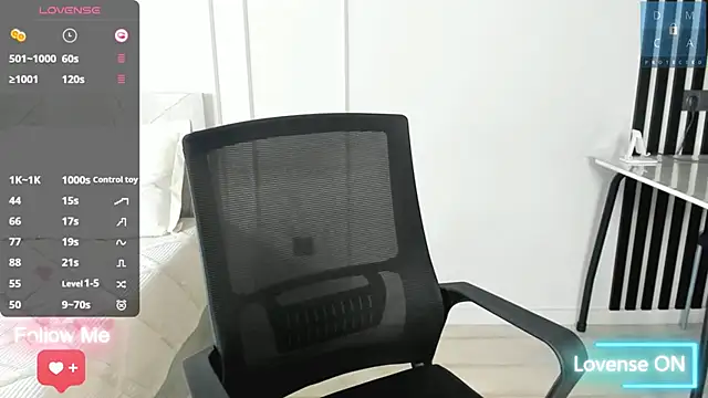 Snapshot of MinaDiamondd chatting on September 10, 3:39 am MinaDiamondd online show from September 10, 3:39 am