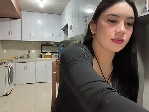 wild flowerx online show from February 5, 4:00 pm