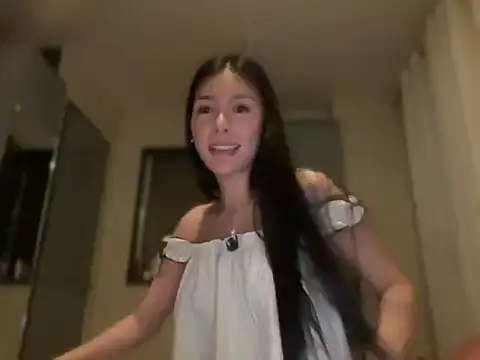 Alita meow online show from January 8, 3:25 pm