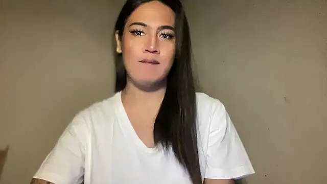 Snapshot of fallon_empress143 chatting on September 10, 4:12 am fallon empress143 online show from September 10, 4:12 am