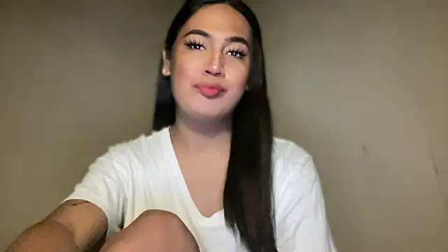 Snapshot of fallon_empress143 chatting on September 10, 4:18 pm fallon empress143 online show from September 10, 4:18 pm