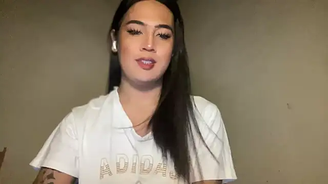 Snapshot of fallon_empress143 chatting on September 11, 3:56 pm fallon empress143 online show from September 11, 3:56 pm