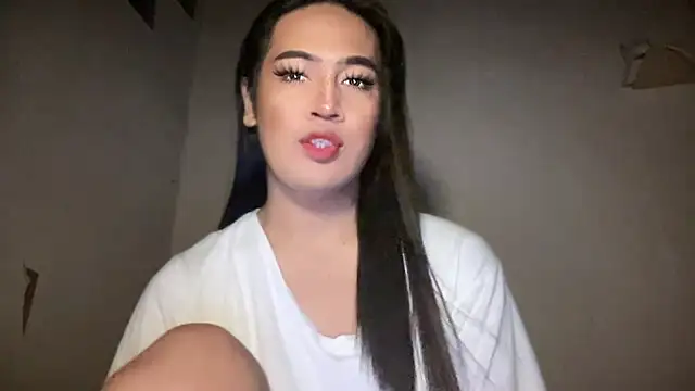 Snapshot of fallon_empress143 chatting on November 5, 8:20 pm fallon empress143 online show from November 5, 8:20 pm