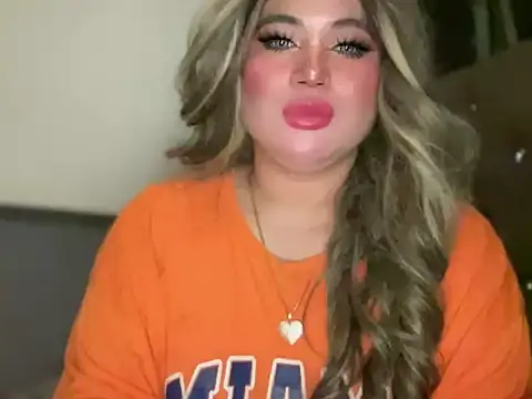 Naughtyrosecum online show from November 5, 3:23 pm