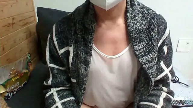 Snapshot of _kinggun_ chatting on November 6, 12:50 pm kinggun online show from November 6, 12:50 pm