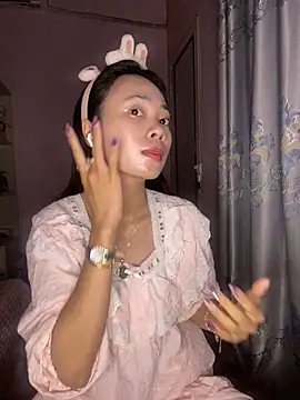 Dau-Tayy online show from October 7, 4:15 pm