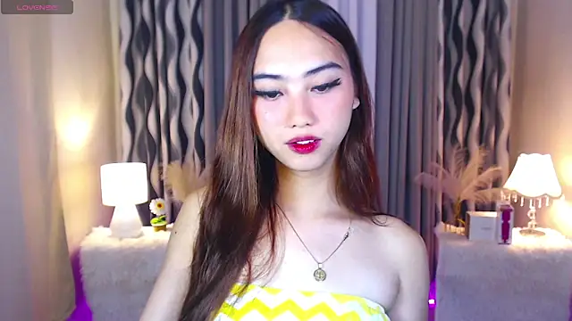 Snapshot of Kiah_Wyatt chatting on November 9, 6:55 am Kiah Wyatt online show from November 9, 6:55 am