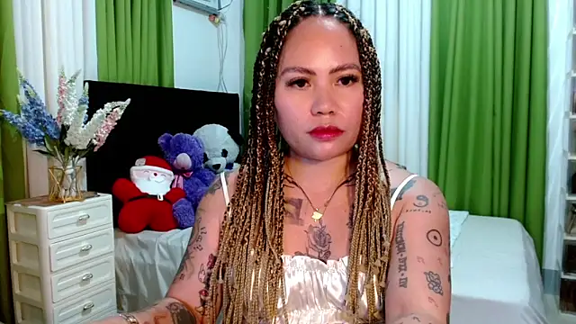 Snapshot of EstellaStarXxx chatting on October 31, 2:07 pm EstellaStarXxx online show from October 31, 2:07 pm