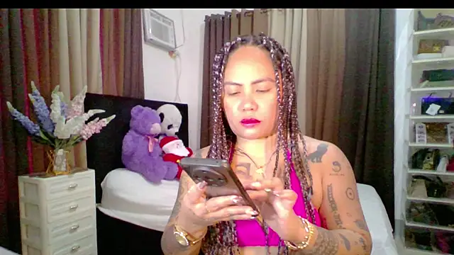 Snapshot of EstellaStarXxx chatting on November 20, 8:03 am EstellaStarXxx online show from November 20, 8:03 am