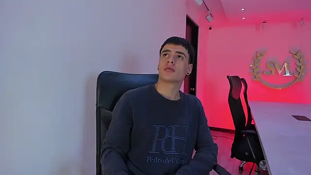 BenitoSaenz online show from February 27, 12:49 pm