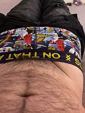 Snapshot of leroy9501 chatting on November 30, 2:04 am leroy9501 online show from November 30, 2:04 am