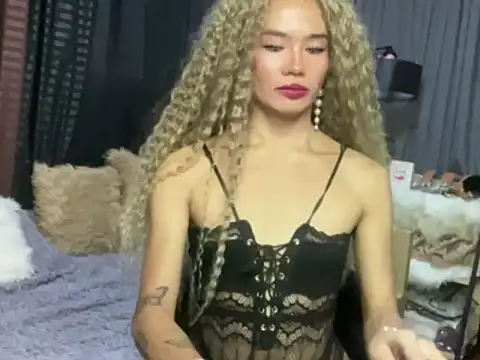 cute vanessa12 online show from November 14, 2:43 am